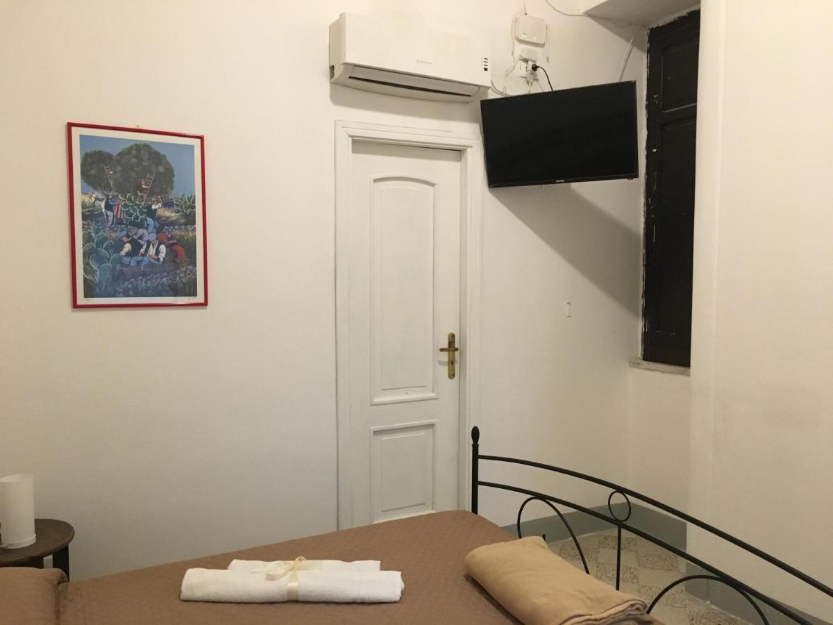 Le Stanze Di Regina Margherita Hotel Palermo Ngoại thất bức ảnh